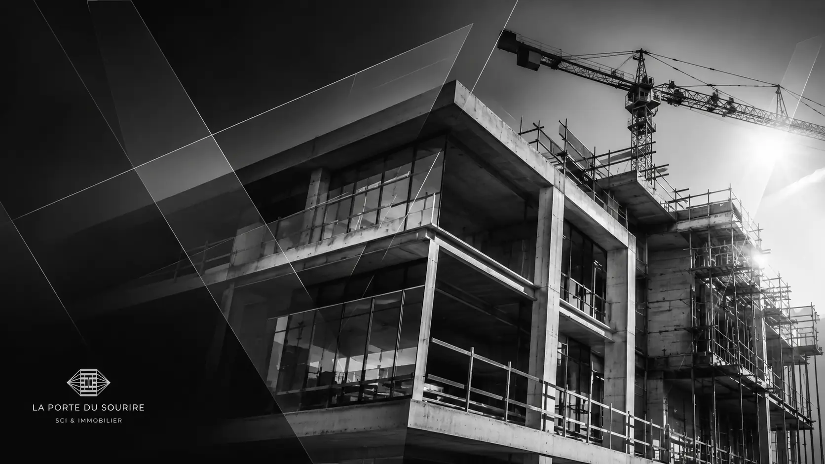 Immeuble moderne en construction noir et blanc La Porte Du Sourire